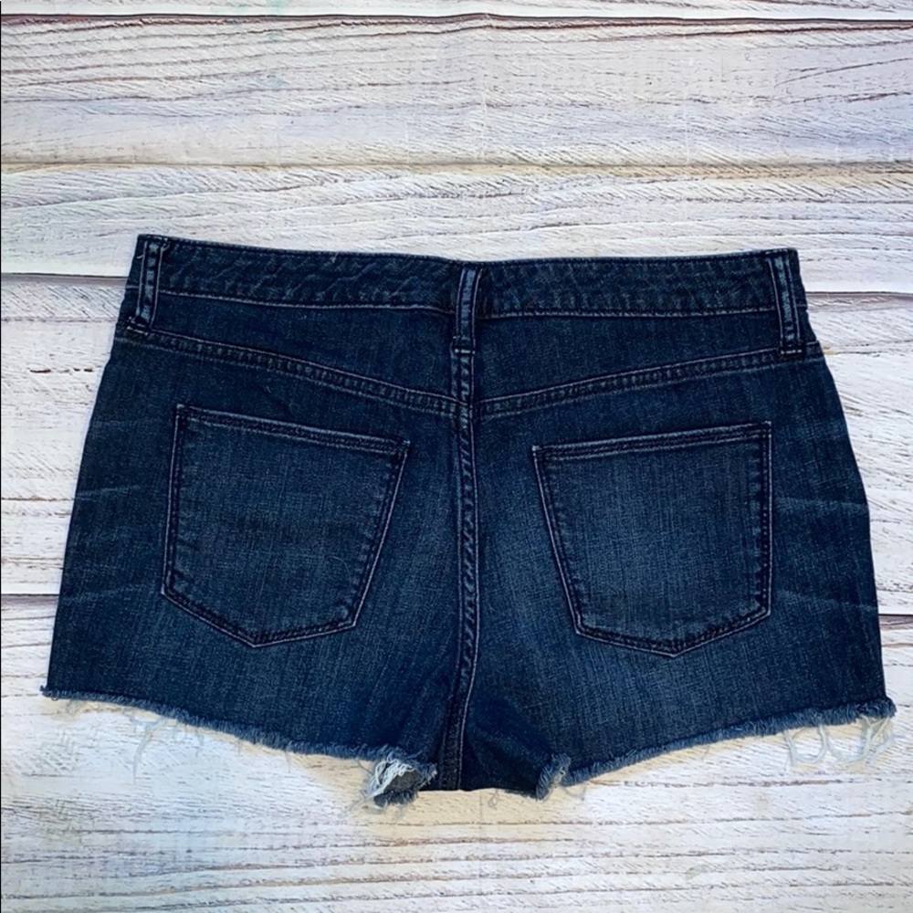 Universal Thread High Rise Shorts - Picture 2 of 7